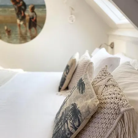 Holiday home House For - Luxe Verblijf, 5 Min Het Katwijk aan Zee